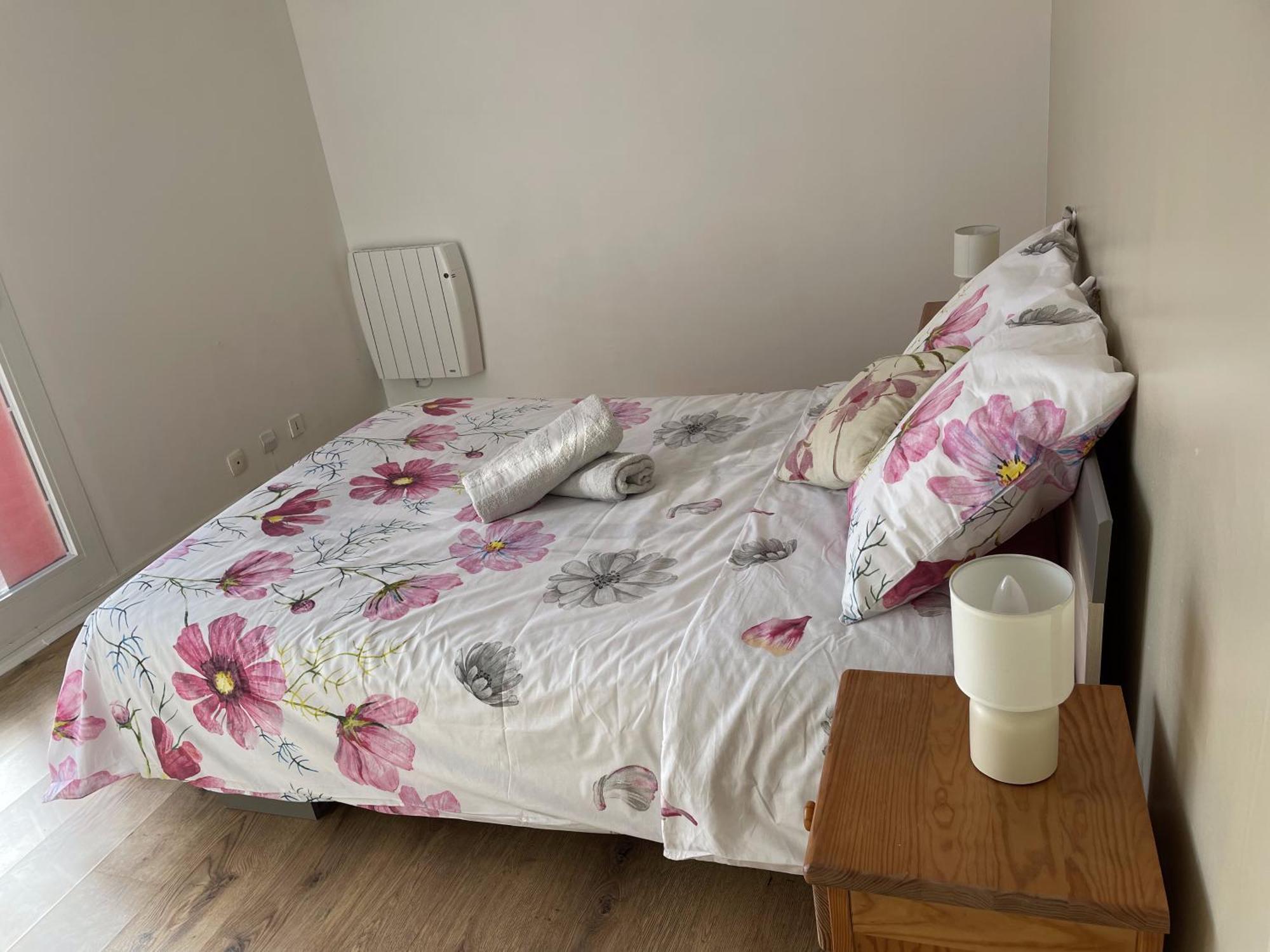 F3 Cosy A Cergy A 10 Minutes De La Gare Cergy Prefecture Et Proche Essec Apartment Luaran gambar
